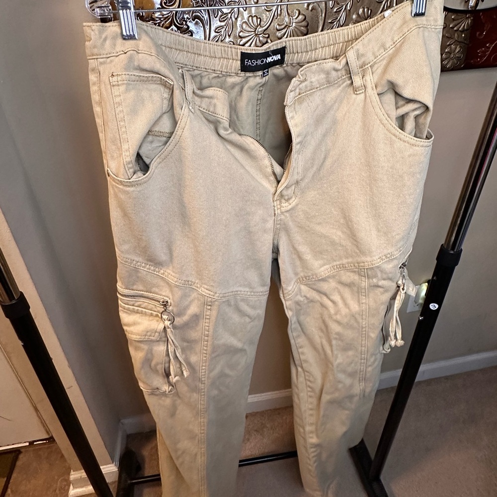 Fashion Nova Beige Cargo Jeans